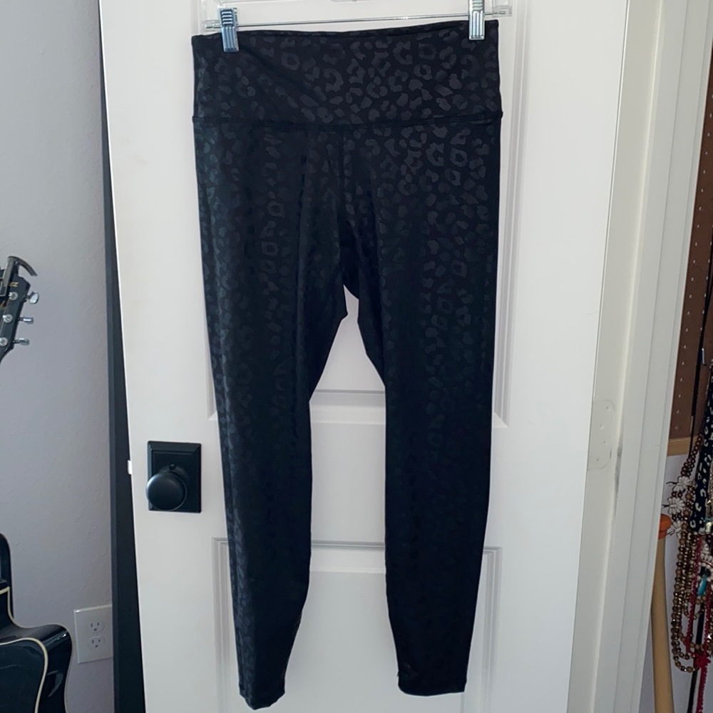 Limitless Leopard Leggings